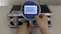 特选项 624 安装充电电池组