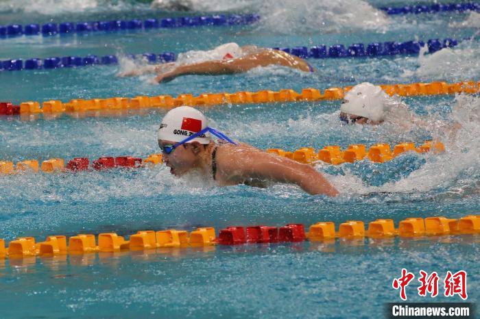 全国春季游泳锦标赛落幕：小将崭露锋芒，梯队