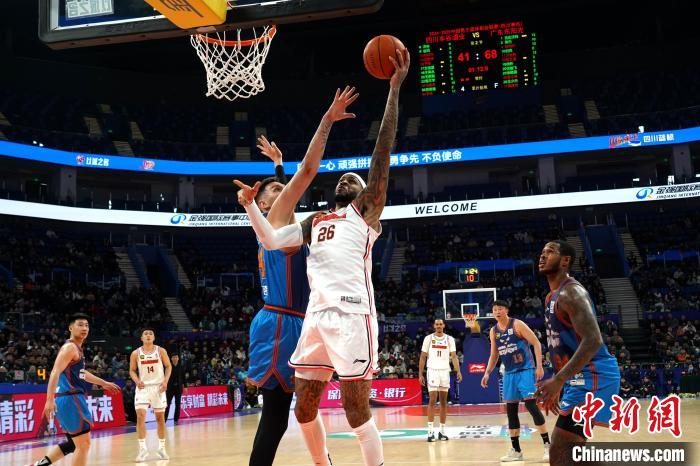 广东男篮力克四川终结常规赛 119比90大胜