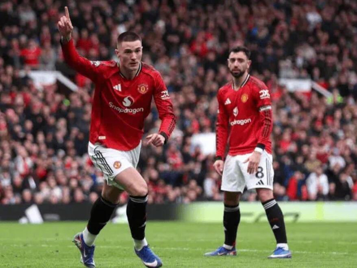 谢什科替补建功成关键先生，英超数据仅次于哈