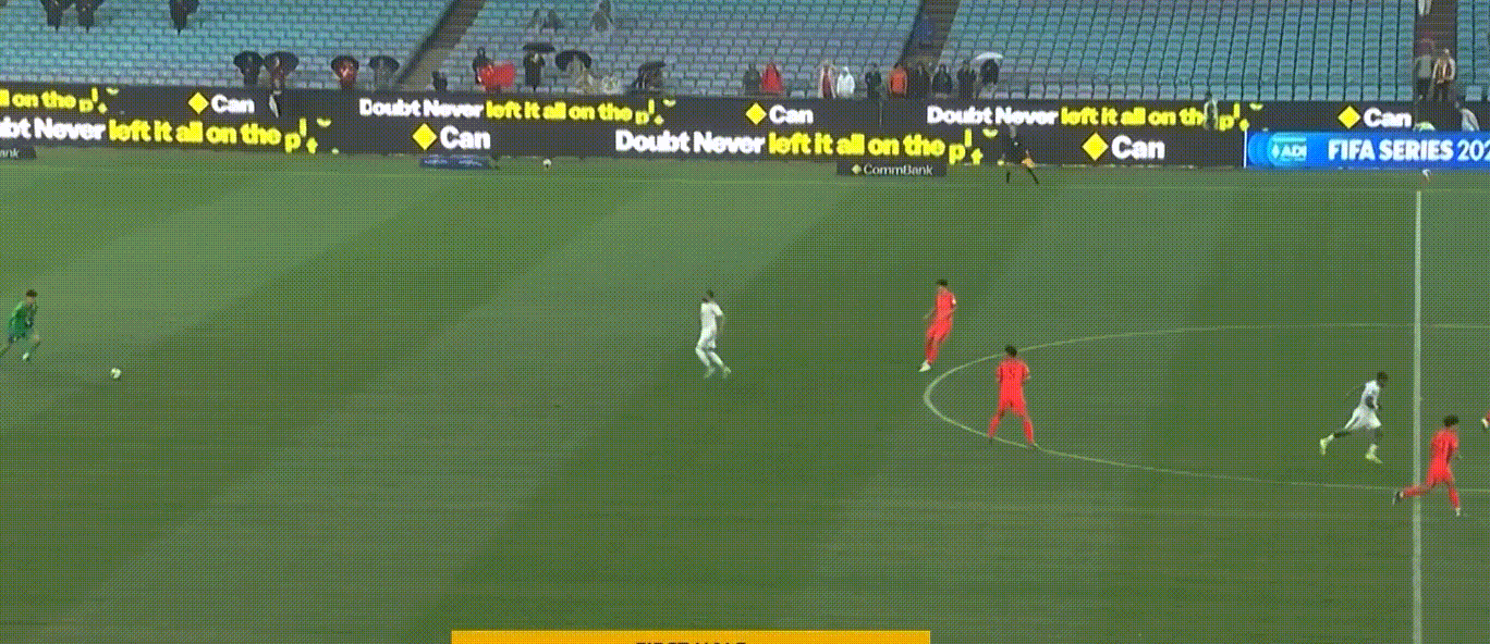 邵佳一率新国足迎战喀麦隆，年轻力量成关键