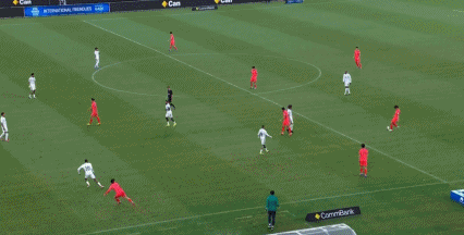 邵佳一率新国足迎战喀麦隆，年轻力量成关键