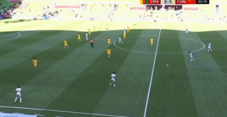 邵佳一率新国足迎战喀麦隆，年轻力量成关键